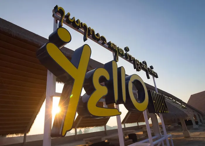 Yello Beachwalk Bali 3*