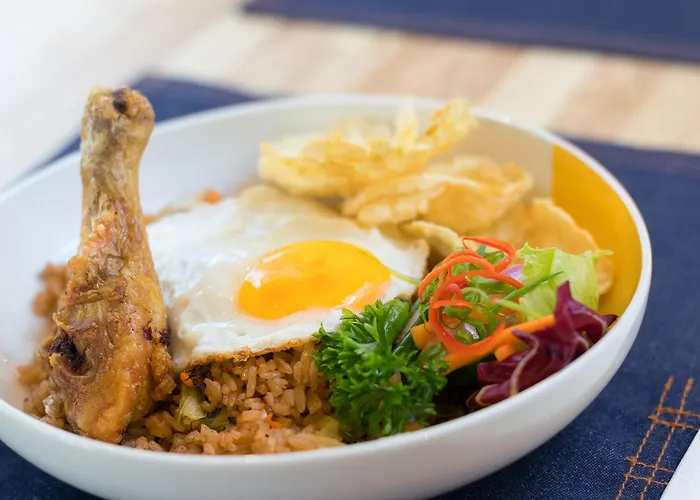 Yello Beachwalk Bali