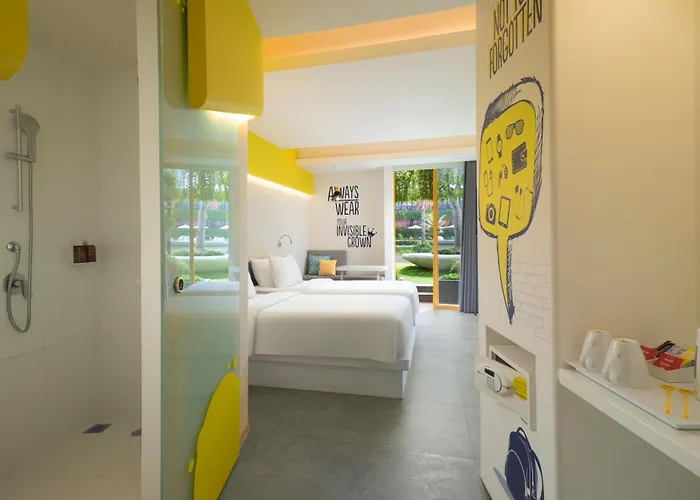 Yello Beachwalk Bali 3*
