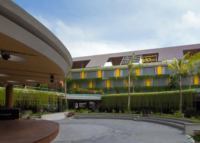Yello Beachwalk Bali فندق 3*