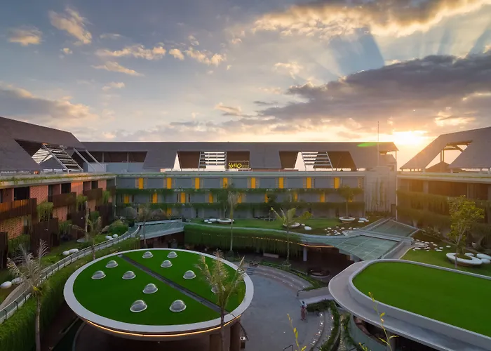 Yello Beachwalk Bali فندق